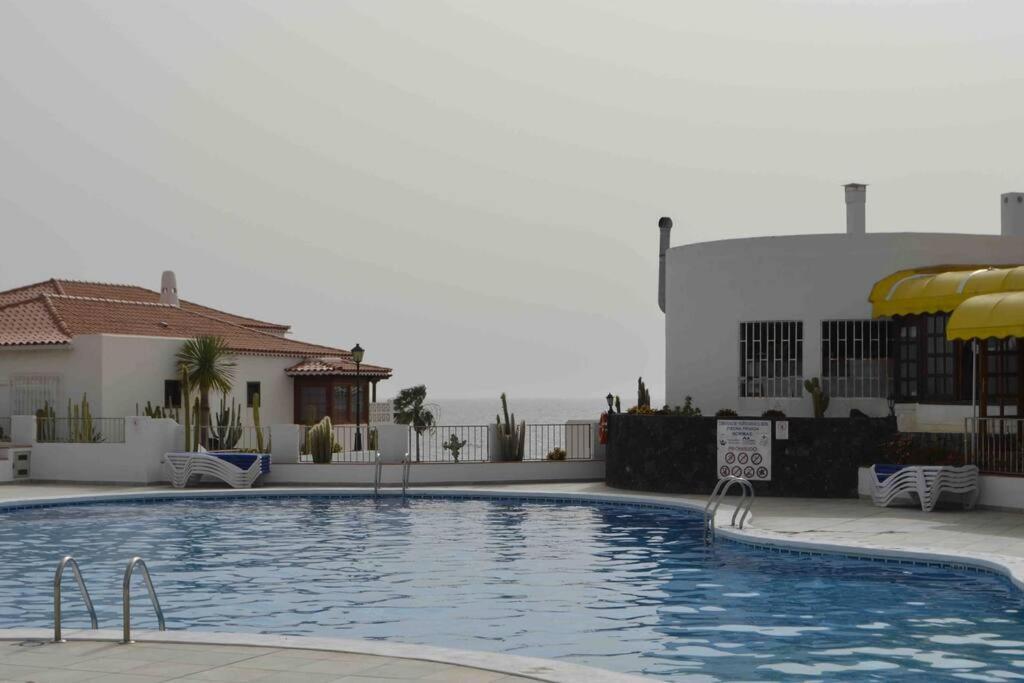 Villa Tranquila, Playa Del Duque 아데제 외부 사진