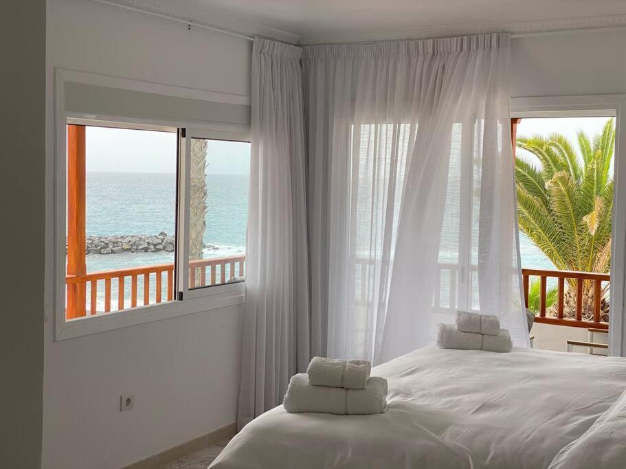 Villa Tranquila, Playa Del Duque 아데제 외부 사진