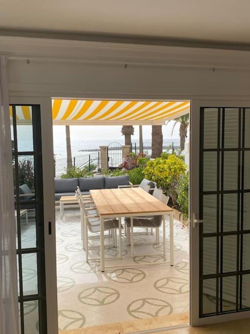 Villa Tranquila, Playa Del Duque 아데제 외부 사진
