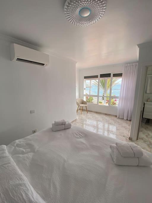 Villa Tranquila, Playa Del Duque 아데제 외부 사진